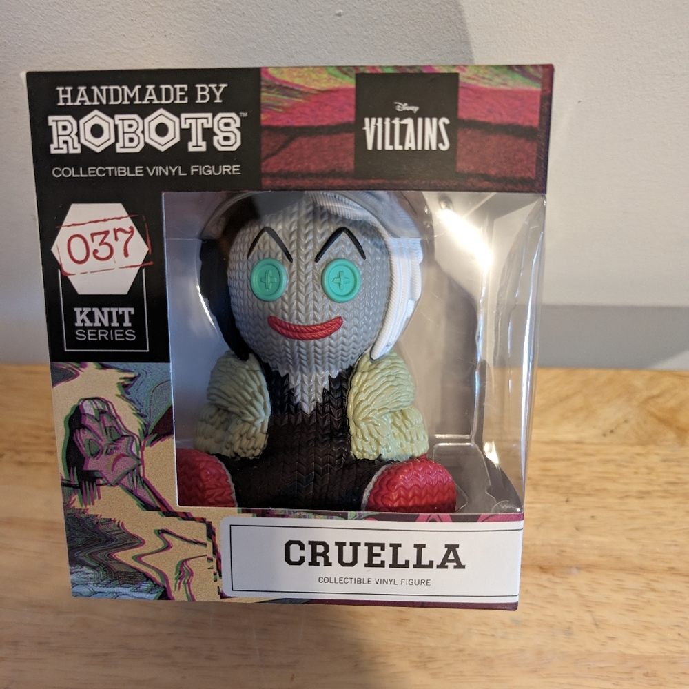 Collectibles Handmade  By Robots